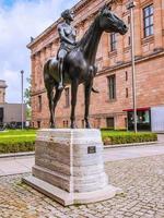 estátua hdr amazon em berlim foto