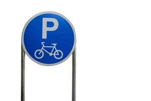 sinais de estacionamento de bicicletas isolados foto