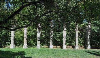 bosque sagrado em bomarzo foto