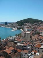 vista da cidade de split foto