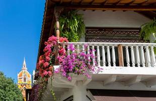 famosa cidade murada colonial de cartagena, cuidad amurrallada, e seus edifícios coloridos no centro histórico da cidade, declarado patrimônio mundial da unesco foto