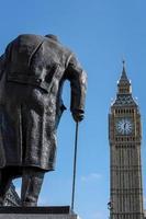Londres, Reino Unido, 2018 estátua de winston churchill na praça do parlamento foto