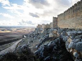 castelo medieval na cidade de el burgo de osma foto