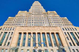 buffalo city hall, o prédio de 378 pés de altura é a sede do governo municipal, um dos maiores e mais altos prédios municipais dos estados unidos foto