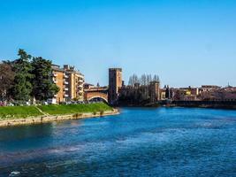 hdr rio adige em verona foto