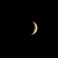 lua cheia, lua linda, lua sorridente, à noite, foto