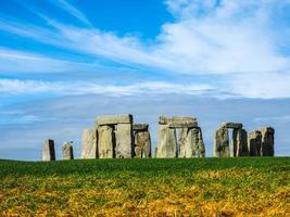 monumento hdr stonehenge em amesbury foto