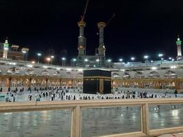 makkah, arábia saudita - bela noite de masjid al haram, makkah foto