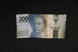 rupia indonésia, 2000 rupias foto