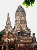 sítio arqueológico budista internacional da tailândia ayutthaya. antigo sítio arqueológico na tailândia foto