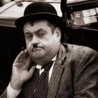 Oliver Hardy Lookalikeshoreham-by-Sea, West Sussex, Reino Unido, 2014. foto