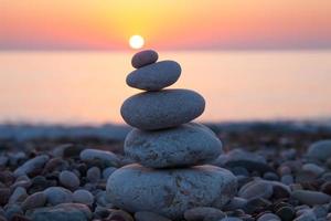 conceito zen com rochas equilibradas foto