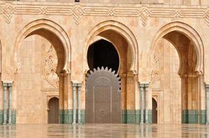 detalhe da mesquita hassan ii em casablanca