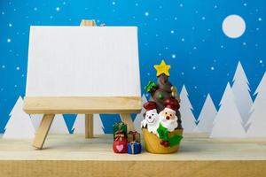 molduras para fotos e brinquedos infantis para decoração de natal.