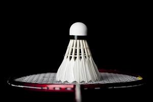 transporte de badminton na raquete foto