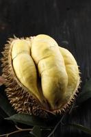 durian fresco rei de frutas, foto