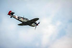 biggin hill, kent, 2009. messerchmitt bf-109g em marcações luftwaffe foto