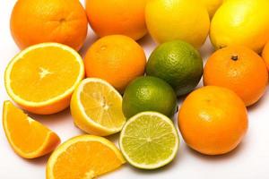 frutas cítricas diferentes foto