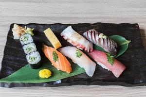 sushi japonês foto