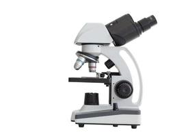 microscópio isolado no fundo branco. foto