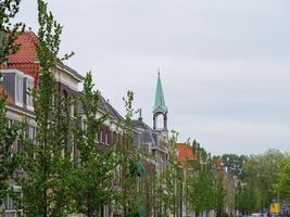 cidade de delft na holanda foto