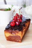 ameixa bolo comida chocolate cereja close-up natureza morta com