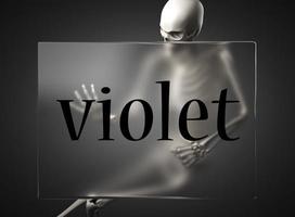 palavra violeta em vidro e esqueleto foto