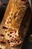 pão caseiro de cranberry festivo foto