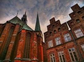 cidade de luebeck no mar báltico foto