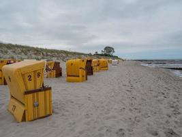 ahrenshoop no mar báltico na alemanha foto