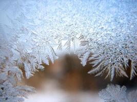 janela de inverno congelado