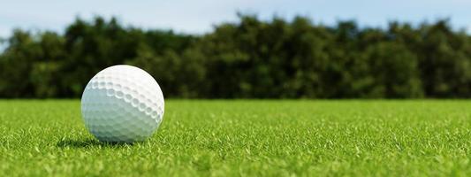 bola de golfe na grama no fundo verde do fairway. banner para publicidade com espaço de cópia. esporte e conceito atlético. renderização de ilustração 3D foto