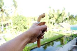 badik é uma faca ou keris é uma arma de autodefesa desenvolvida pelo povo bugis em sulawesi do sul, indonésia foto