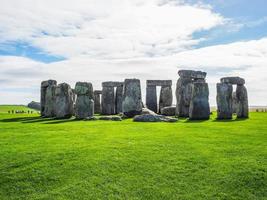 monumento hdr stonehenge em amesbury foto