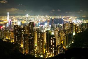 o pico, paisagem urbana de hong kong à noite