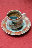 café turco em uma panela chinesse foto