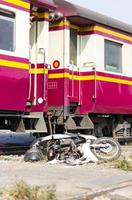 acidente de trem de motocicletas. foto
