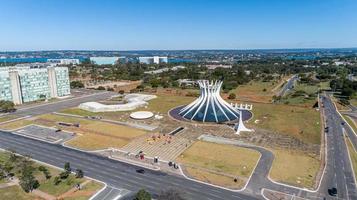 brasil, maio de 2019 - vista da catedral de brasilia foto