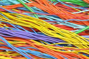 cabos de telecomunicações coloridos, conexões de rede