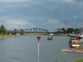 zutphen no rio ijssel na Holanda foto