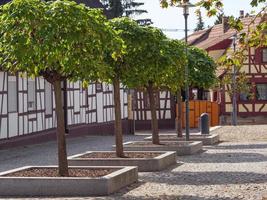 a pequena cidade de kandel no pfalz alemão foto