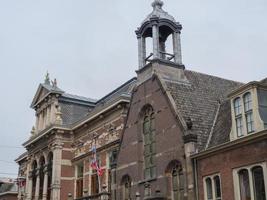 cidade de leiden na holanda foto