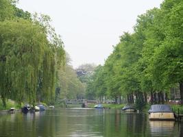 cidade de leiden na holanda foto