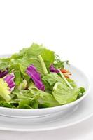 comida saudável de salada verde fresca vegatables foto