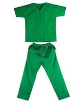 verde esfrega uniforme isolado no fundo branco. camisa verde e calça para veterinário, médico ou enfermeiro foto