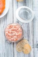 salada cremosa de salmão