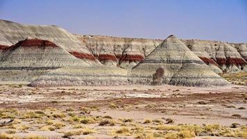 tendas coloridas do deserto pintado foto