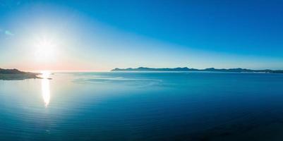 vista aérea da praia em palma de mallorca foto