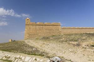 antiga ruína de fortess em mahdia tunis foto