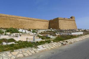 antiga ruína de fortess em mahdia tunis foto